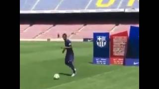 La desastrosa presentación de Dembelé en el Barcelona [upl. by Ellehcar575]