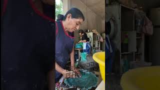 Las cocineras tradicionales en Mazunte son una Máquina de hacer buenas tortillas o tlayudas [upl. by Nalyak]