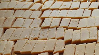 Mysore Pak Making Recipe in Tamil  மைசூர் பாக் செய்வது எப்படி Diwali Sweet Recipes [upl. by Bergren999]