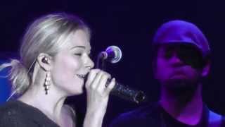 LeAnn Rimes  quotHow Do I Livequot Live at the PNE Summer Concert Vancouver BC August 2014 [upl. by Anuahsat]