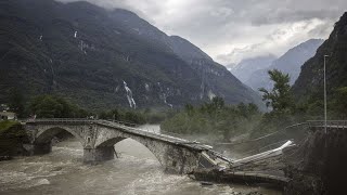 Maltempo quattro morti e un disperso in Svizzera centinaia di evacuati in Valle dAosta [upl. by Eecats]