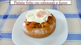 Patatas fritas con sobrasada y huevo  Receta de Cocina en Familia [upl. by Antonietta202]