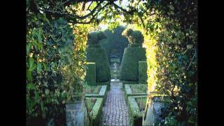 Roy Strong  Hidcote A Garden for All Seasons  BBC  June 2010wmv [upl. by Goff796]