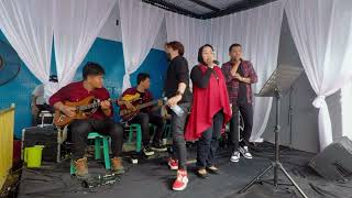 Melepas Lajang Arvian Dwi cover By 7House Band [upl. by Towers612]