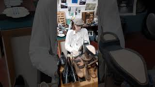 👞 👢 A quotWAXWORKquot COBBLER AT WORK IN WALTHAM MUSEUM OF RURAL LIFE [upl. by Etakyram749]