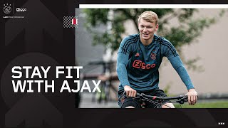 Stay Fit With Ajax – Workout 7 with Perr Schuurs [upl. by Papp580]