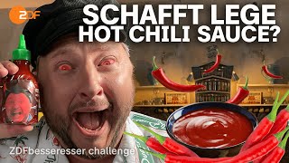 Scharfe Schlacht Sebastian ist heiß und stellt sich der Chili Challenge 🌶️🥵 [upl. by Elburt355]