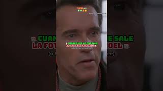 Se acerca la foto con papánoel 🎅🏻santaclaus jinglealltheway arnoldschwarzenegger cine navidad [upl. by Hnahym]