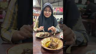 Kuliner Sate kambing Pak Manto solo videoviral satekambing kulinerindonesia kulinersolo [upl. by Aihk618]