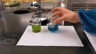 Bleach and Bromocresol Green  Dynamic Color Change [upl. by Anilecram]