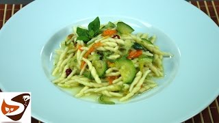 Pasta con zucchine Ricetta perfetta  Primi piatti [upl. by Orva99]