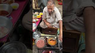 Small Dhaba Mughaz Karahi  Anda Mughaz Karahi  Old Baba G Making Beef Mughaz Karahi Qissa Khwani [upl. by Nuahsed]