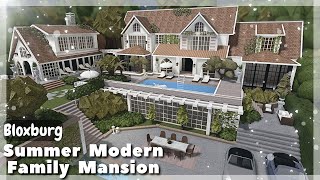 BLOXBURG Summer Modern Family Mansion Speedbuild  Roblox House Build [upl. by Anidnamra808]