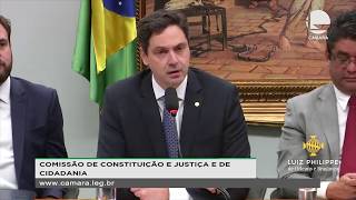 Voto Distrital transparência baixo custo e representatividade [upl. by Eitra572]