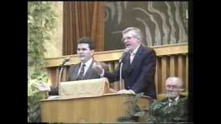 Old video  David Wilkerson Biserica Elim Timisoara 16051999 [upl. by Nauqaj244]