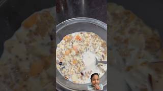 Oatmeal 🥣 healthylifstyle oatmeal oats healthybrekfast breakfast heathylifestyle recipe [upl. by Opportuna]