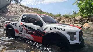 Beast Scale RC 18 Traction Hobby Ford Raptor F150 Super Diving in Water [upl. by Habas755]