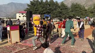 Tribal community leaders make to dance by Suhaib Kandoo while sing beautiful song at Kishtwar Tribal [upl. by Etnovaj612]