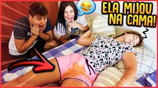 MINHA NAMORADA FEZ XIXI NA CAMA  TROLLANDO NAMORADA  REZENDE EVIL [upl. by Tiat]