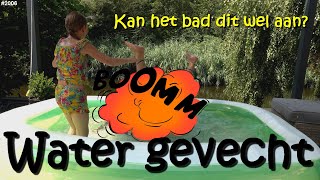 Wordt DEZE VLOG door YOUTUBE TEGEN GEHOUDEN WaterPRET in mini ZWEMBAD met PAPA 2006 [upl. by Yeltnarb]