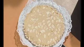 Turrón casero Receta Navidad Mira la Vida [upl. by Kama404]