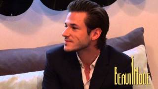 Gaspard Ulliel《巴黎聖羅蘭》三點全露不扭捏 激吻Louis Garrel一次搞定！ 20141117《巴黎聖羅蘭》Saint Laurent 加斯帕德尤利爾 金馬影展訪談記者會 [upl. by Melony]