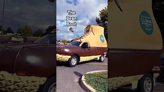 LL Bean Giant Bootmobile spotted in Connecticut car [upl. by Anez]