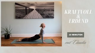 Kraftvolle 10 Minuten Vinyasa Flow [upl. by Ileane401]