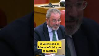 El valenciano es más antiguo q el catalán y es idioma oficial aunq los catalanes quieran borrarlo [upl. by Nate]