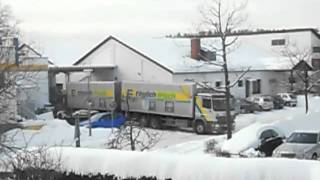 LKW steckt im Schnee fest [upl. by Gehman]