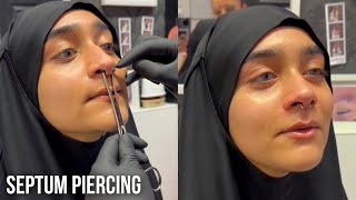 SEPTUM PIERCING 😨 piercing septum septumpiercing [upl. by Leba]