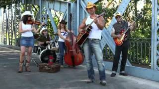 Folsom Prison Band Down town videoclip oficial [upl. by Trainer]