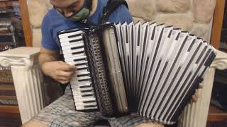 BELTSTUIVM96CPL  Platinum Beltuna Studio IV Compact Piano Accordion LMMM 34 96 5999 [upl. by Emearg204]