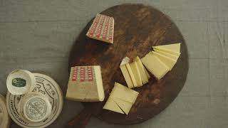 How to cut  serve Comté and Alpine cheeses [upl. by Assirol]