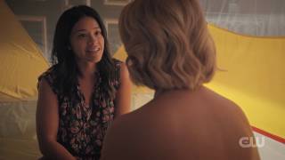 Jane and Petra 33  Jane the Virgin  05X03 [upl. by Adnilre532]