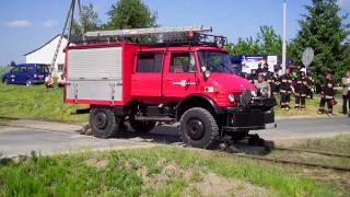 Samochód Unimog Kolejowego Ratownictwa Technicznego w Łodzi [upl. by Kacerek]