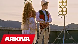 Ingrit Gjoni ft Vida Kunora  Me zemer Official Video HD [upl. by Isaak]