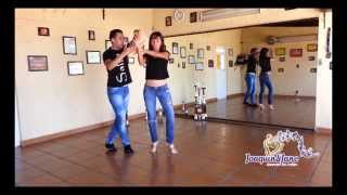 Clases de Salsa en tiempo 2  Academia de Baile JampJ  Paso 2 [upl. by Wenoa]