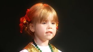 Vaikiška Advento liaudies dainelė  Lithuanian Childrens song  Darži oželis leliumoj [upl. by Zanlog]