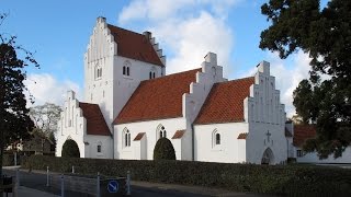 Lundtofte kirke ringer til gudstjeneste [upl. by Shelba]