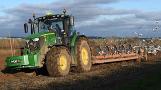 Ploughing with John Deere 6250R amp Kverneland 7 Furrow [upl. by Farrah168]