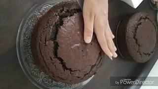 كيك  طريقة كاتو الشوكولاتة  Pinatacake 2Part Gâteau au chocolat [upl. by Naejarual257]