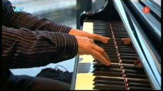 marcel worms plays Secreto Federico Mompou [upl. by Amaty232]