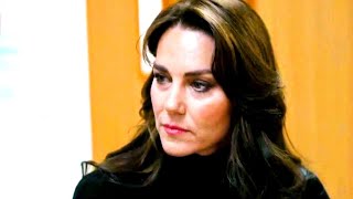 Princess Kate Hospitalized Following Abdominal Surgery Reaction [upl. by Artenal]