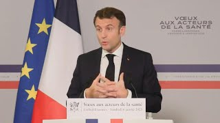 Macron veut une réorganisation du travail à lhôpital quotdici à juinquot  AFP Extrait [upl. by Areis]