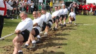 2015 UK Tug of War Championships – Men 680kg Final First End [upl. by Ahab]