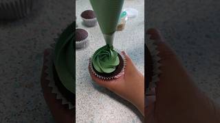 Cupcake Piping Technique Tutorial Buttercream Decorating techniques and Ideas Flowers Roseviral [upl. by Atnauqal245]