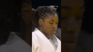 Paris2024  Elle a pas de temps à perdre SarahLéonie Cysique 😱 olympics judo [upl. by Aicilegna543]