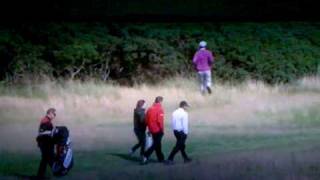 Golfer takes leak in bushes at British Open [upl. by Faber]