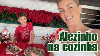 BISCOITO DE NATAL DO ALEZINHO  COZINHANDO EM FAMÍLIA [upl. by Tanny971]